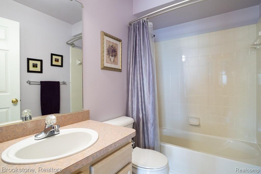 29257 Red Maple Drive, New Baltimore, MI — Photo 14
