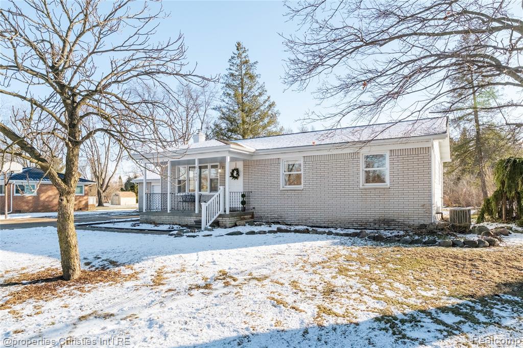 61403 Fairland Drive, South Lyon, MI 48178 — Photo 35