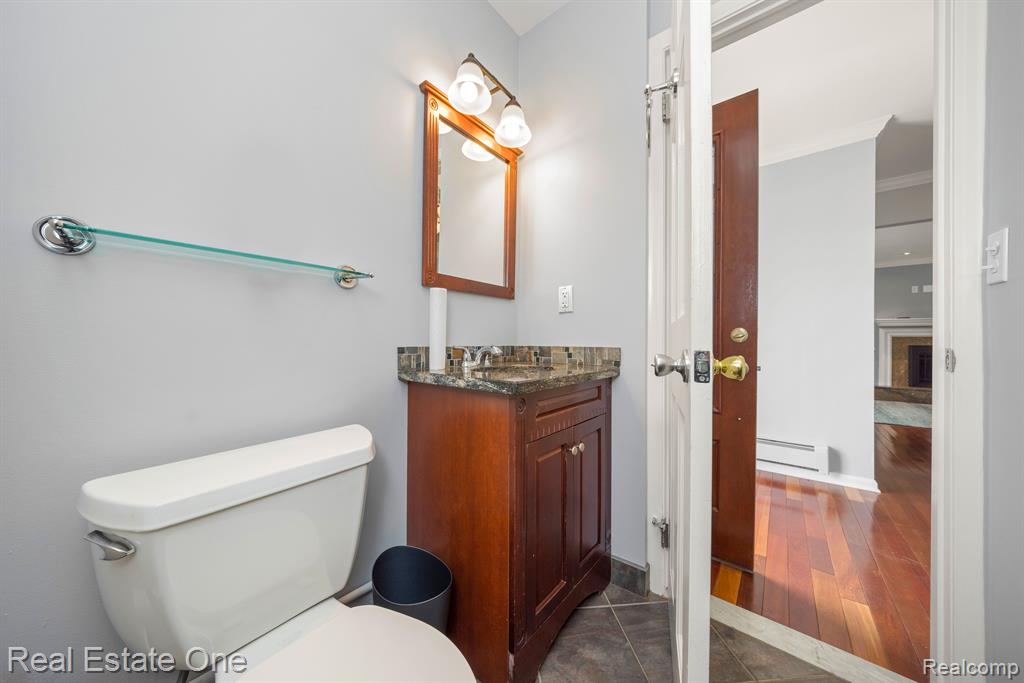 4132 AMHERST Road, Royal Oak, MI 48073 — Photo 21