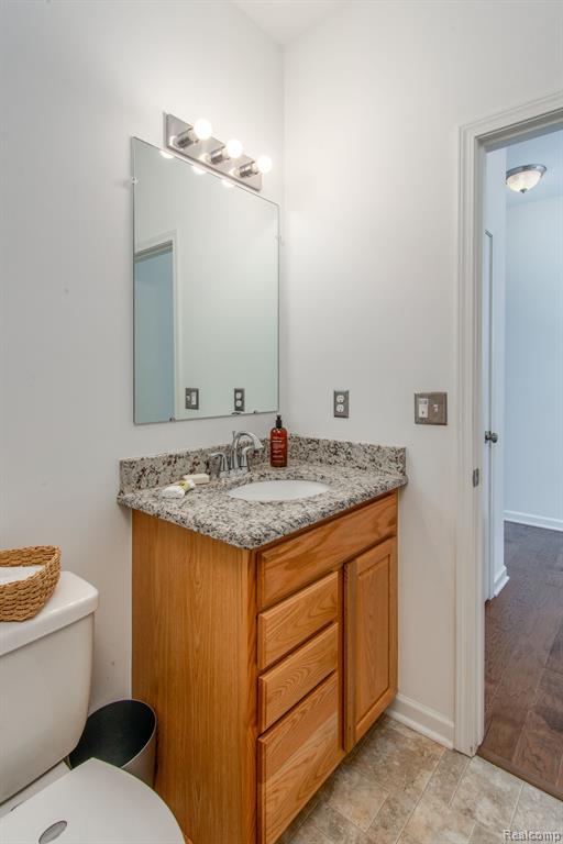 6661 MAPLELAWN Drive, Ypsilanti, MI 48197 — Photo 18