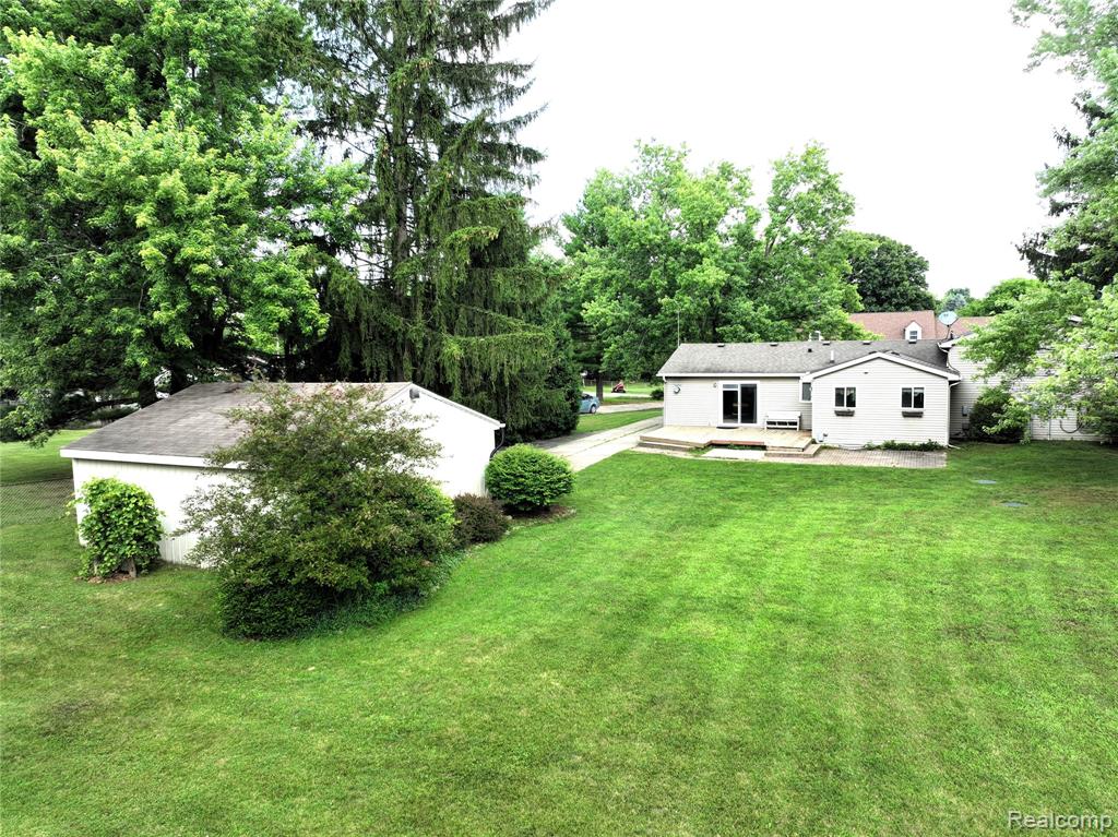 9100 Mayfred Drive, Pinckney, MI 48169 — Photo 38