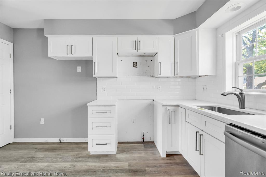 415 Hilton Road, Ferndale, MI 48220 — Photo 44