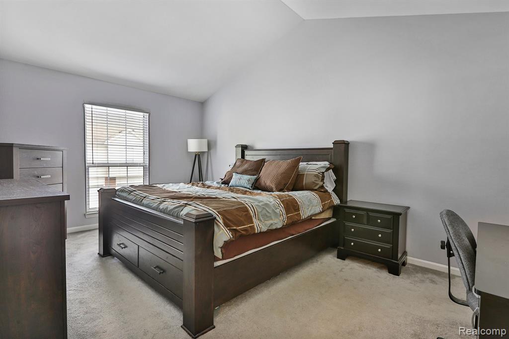 51699 ADLER PARK Drive W, Chesterfield, MI — Photo 16