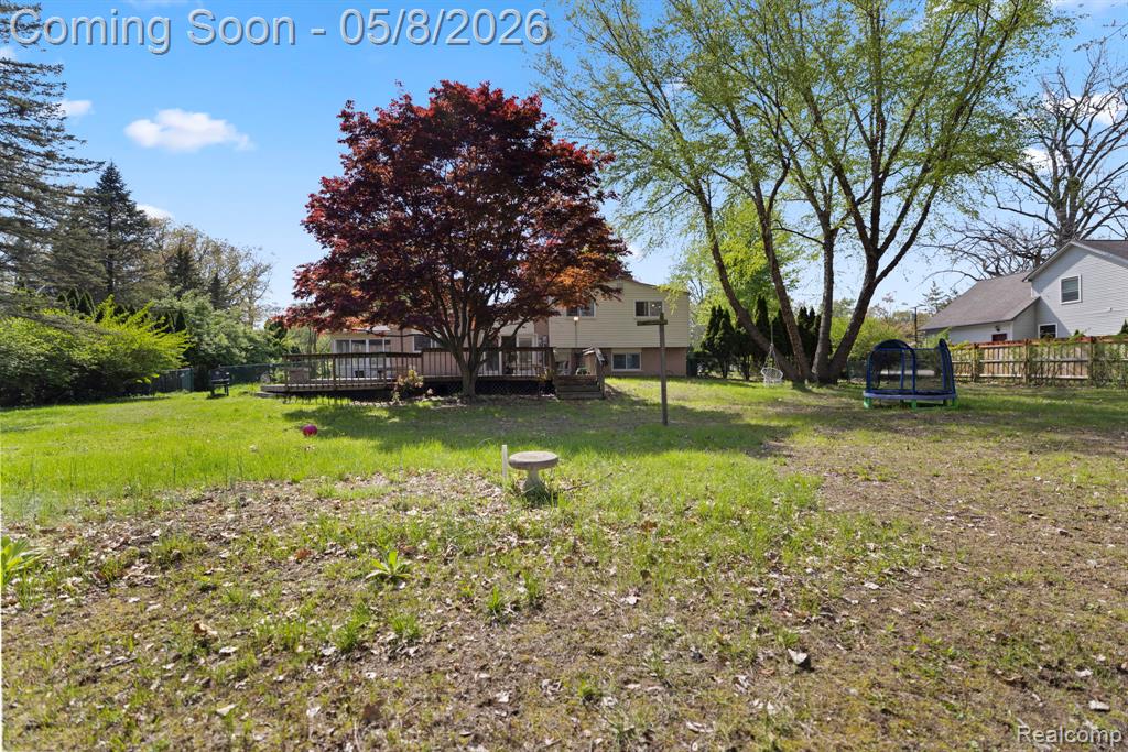 8130 Ravine Drive, Westland, MI — Photo 38