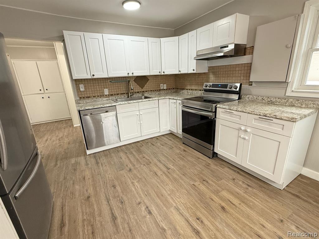 7331 Drexel Street, Dearborn Heights, MI 48127 — Photo 8