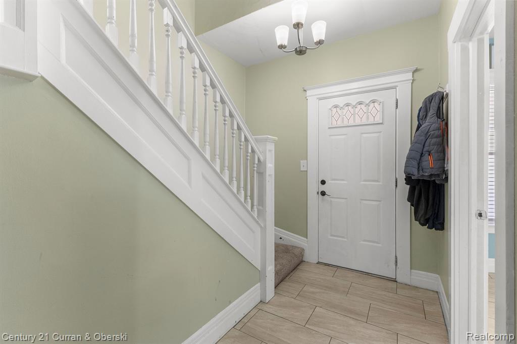 9182 LAFAYETTE Boulevard, Detroit, MI 48209 — Photo 5