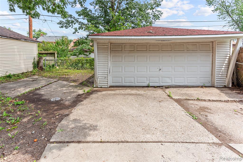 5050 Courville Street, Detroit, MI 48224 — Photo 44