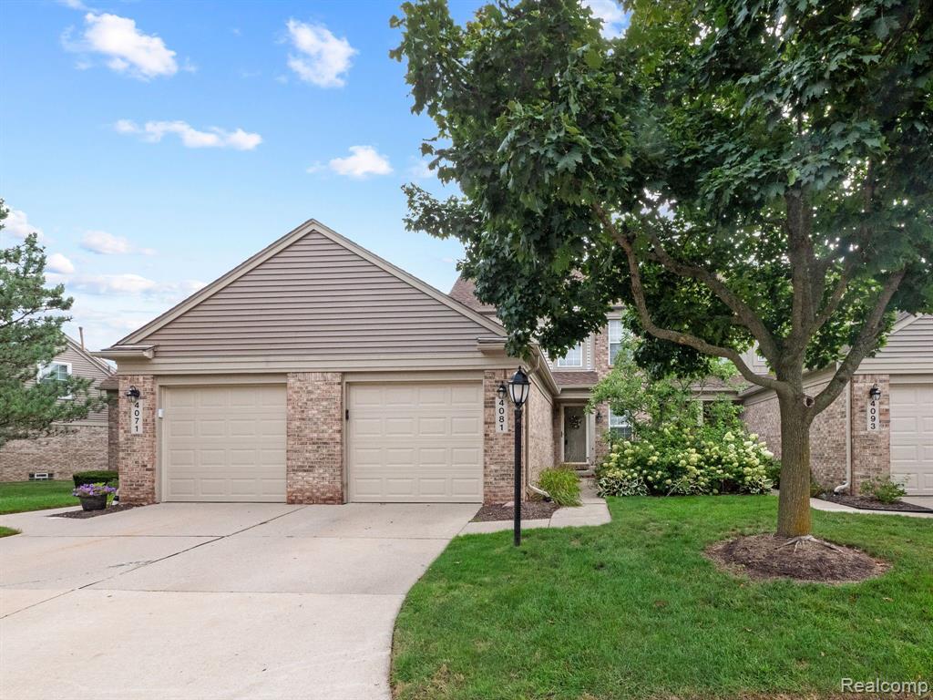 4081 HUNTERS Circle E, Canton, MI 48188 — Photo 23