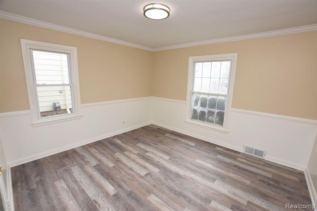 801 FREMONT Street, Flint, MI 48504 — Photo 5