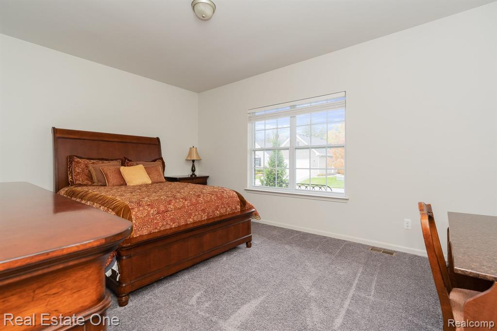 85 CROSBIE, Lake Orion, MI 48362 — Photo 14
