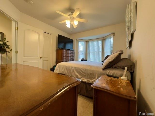 1151 Creekside Court, Burton, MI 48509 — Photo 14