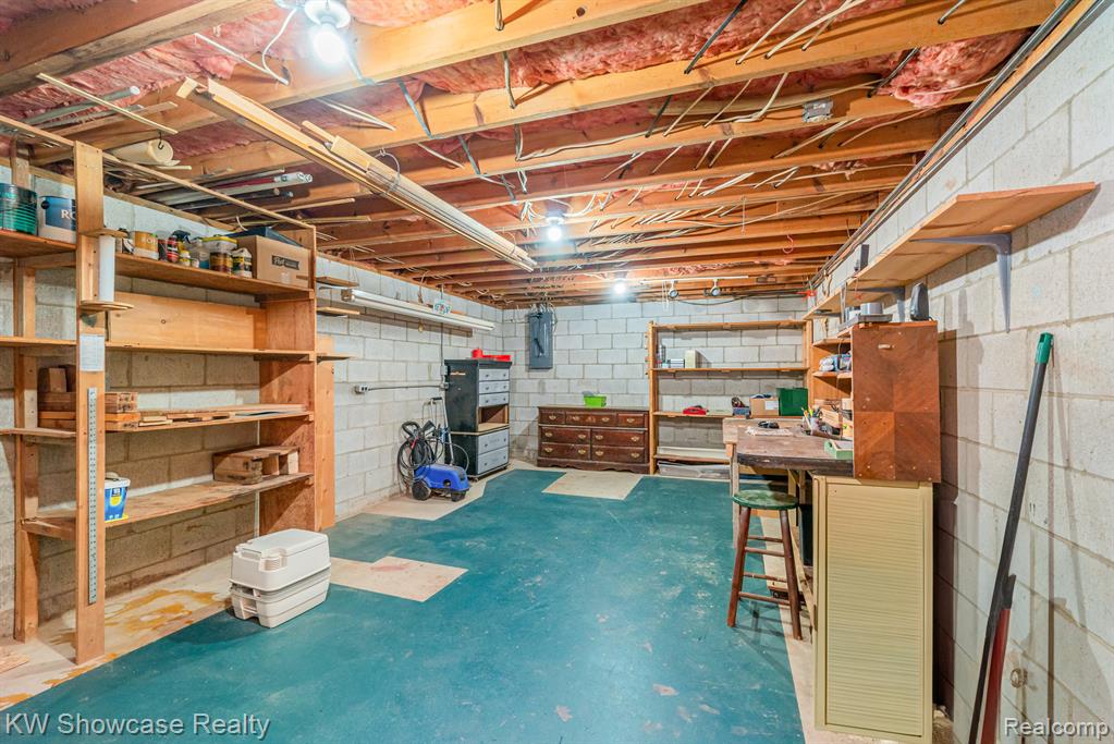 2239 N E Miller Rd, Fairview, MI 48621 — Photo 12