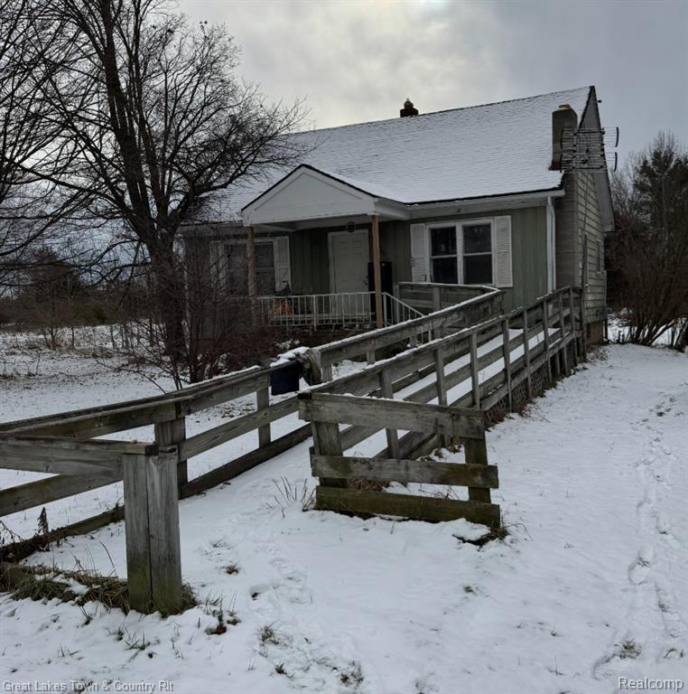 2280 Bowers Road, Lapeer, MI 48446 — front exterior