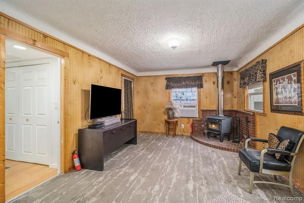 48525 ORIOLE Street, Shelby Twp, MI 48317 — Photo 11