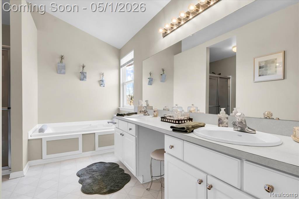 8330 Sherwood Drive, Grand Blanc, MI 48439 — Photo 25