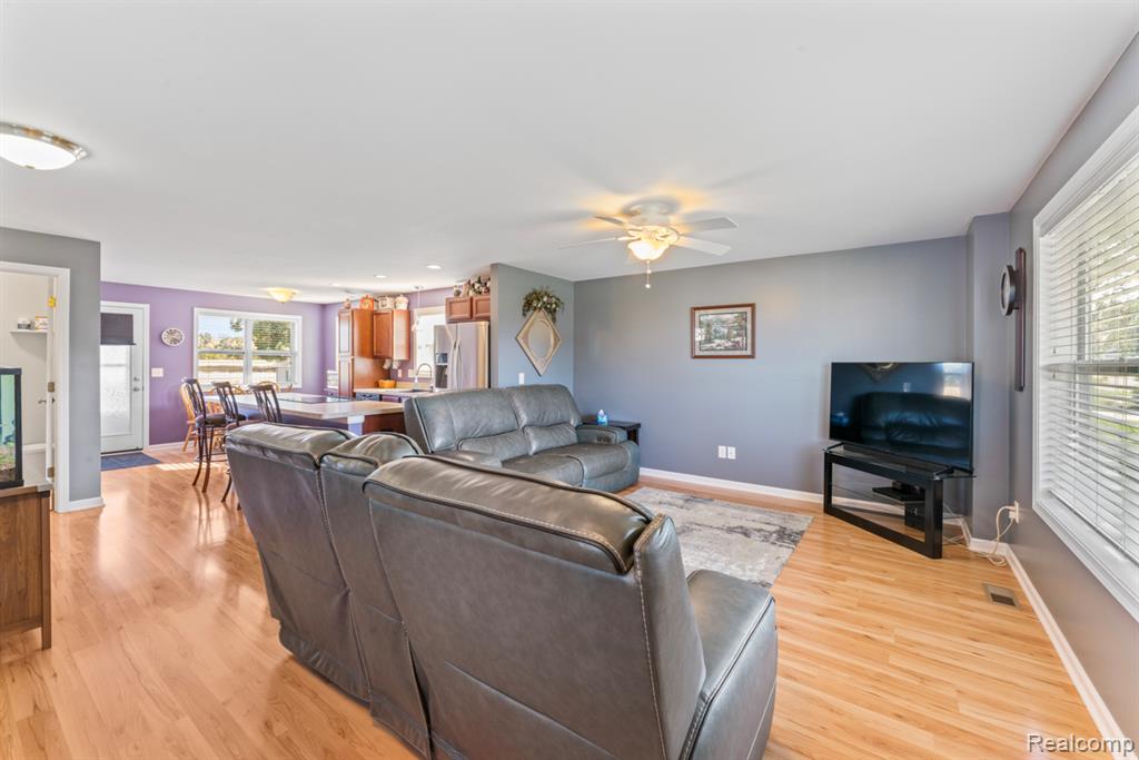 8166 Eagle Ridge Lane, Fowlerville, MI 48836 — Photo 3