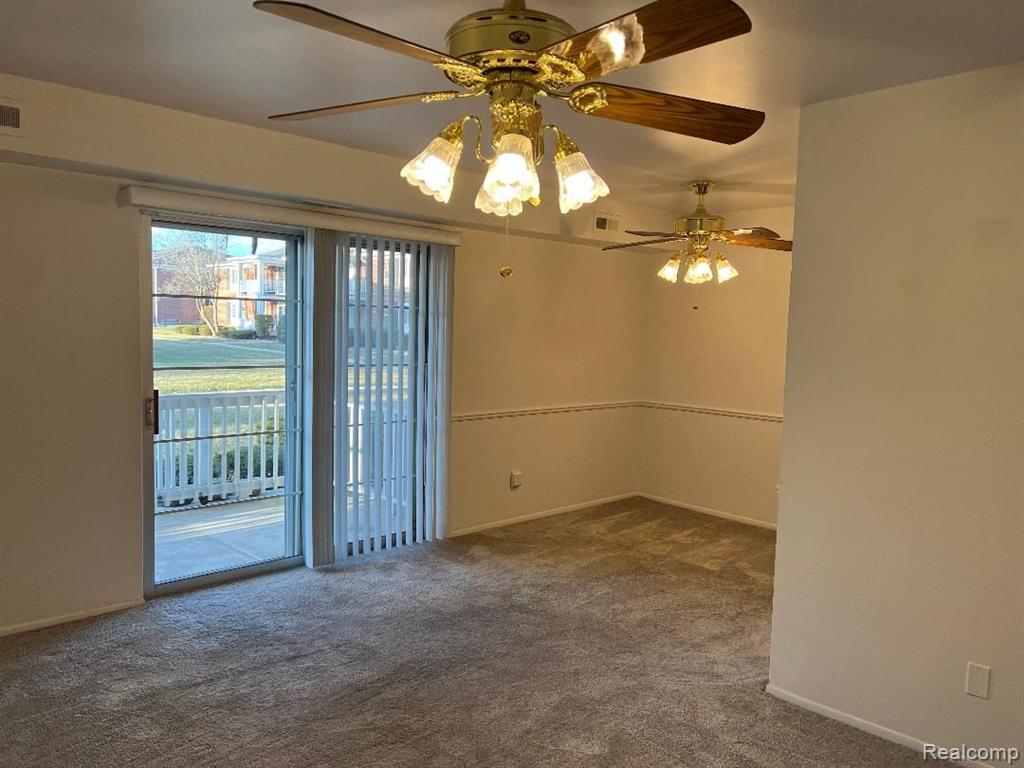 1730 HARRISON Avenue, B3, Trenton, MI 48183 — Photo 12