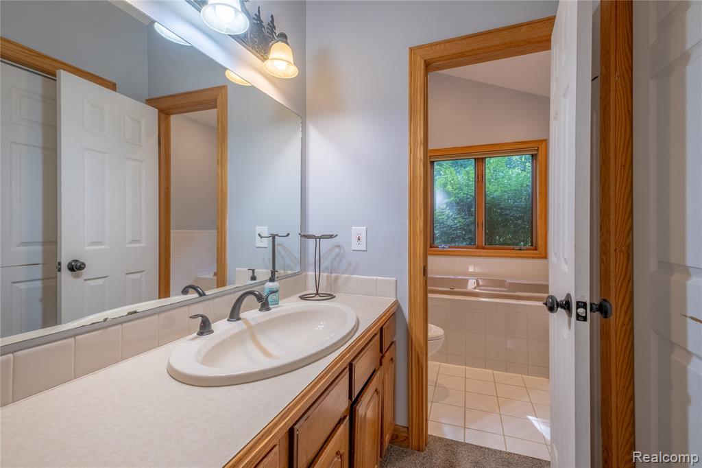 5413 N McKinley Road, Flushing, MI 48433 — Photo 12