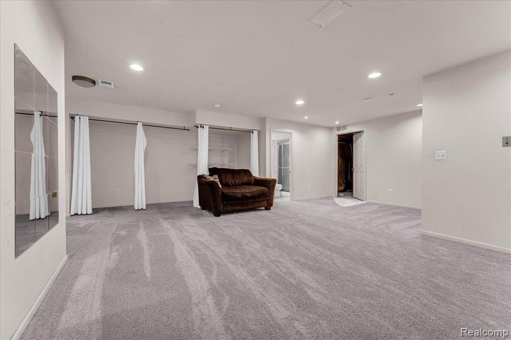 4275 PINE RIDGE, Ann Arbor, MI 48105 — Photo 18