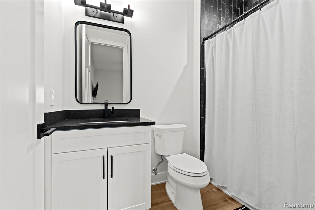 5697 EVERGREEN KNOLL, Howell, MI 48855 — Photo 14