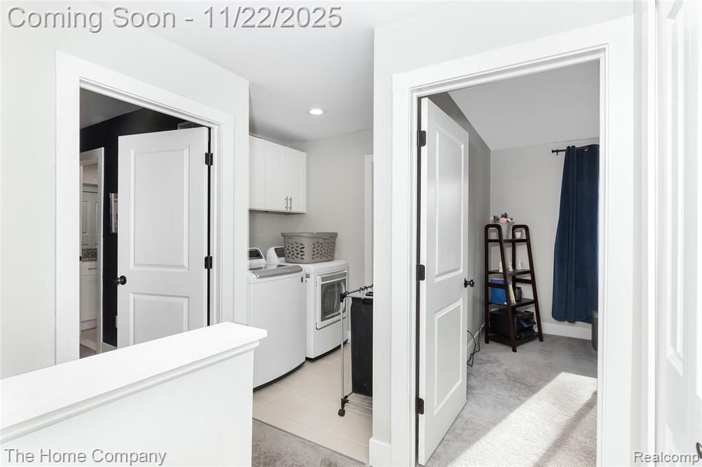 1226 E Bernhard Avenue, Hazel Park, MI 48030 — Photo 15