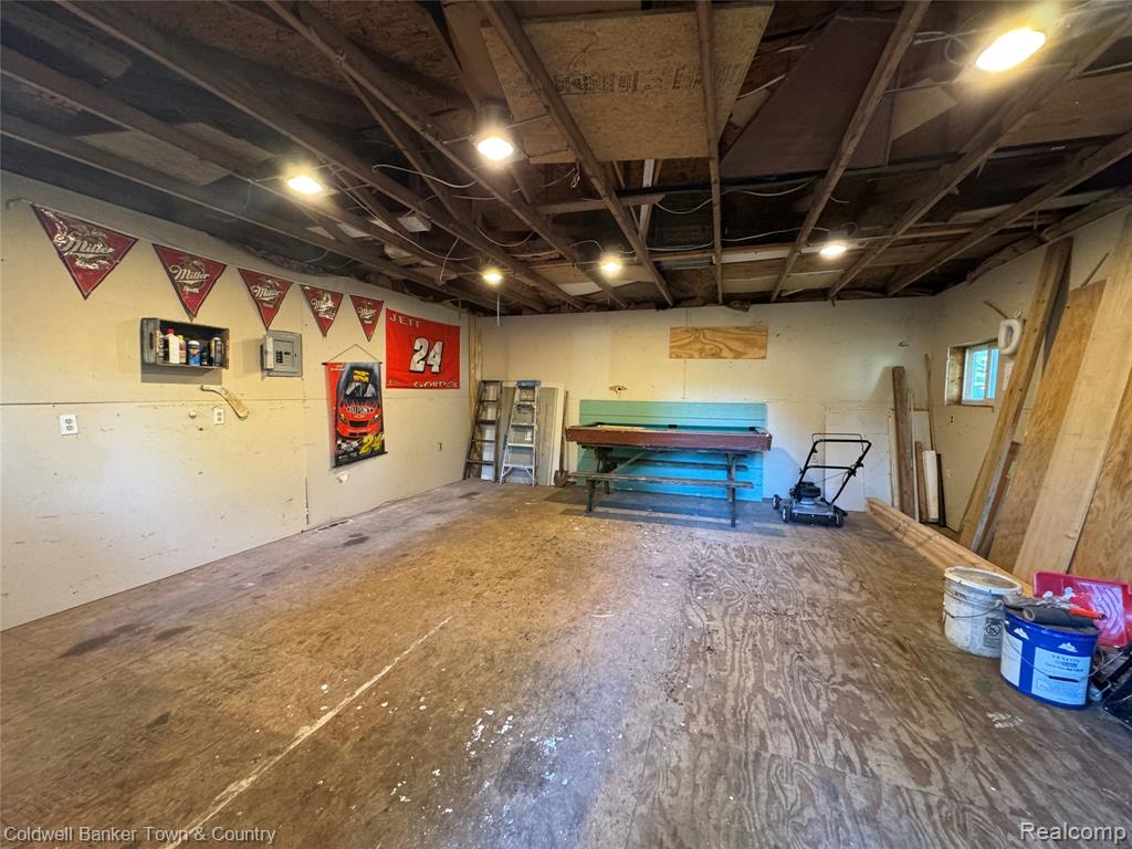 8661 Country Club Drive, Pinckney, MI 48169 — Photo 11