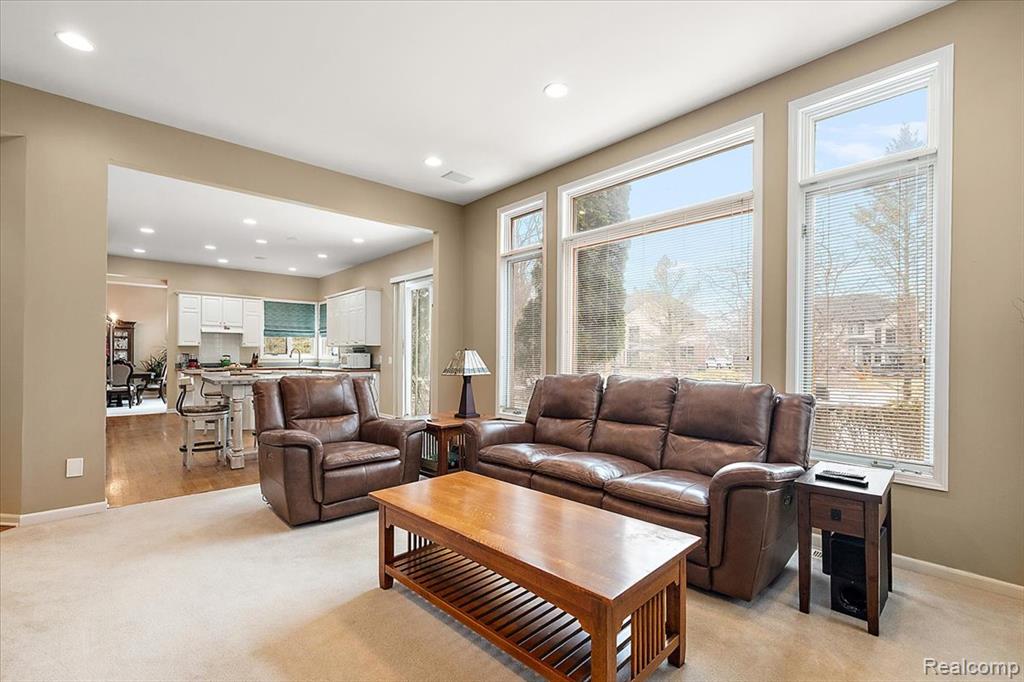 7108 Branford Court, West Bloomfield, MI — Photo 26