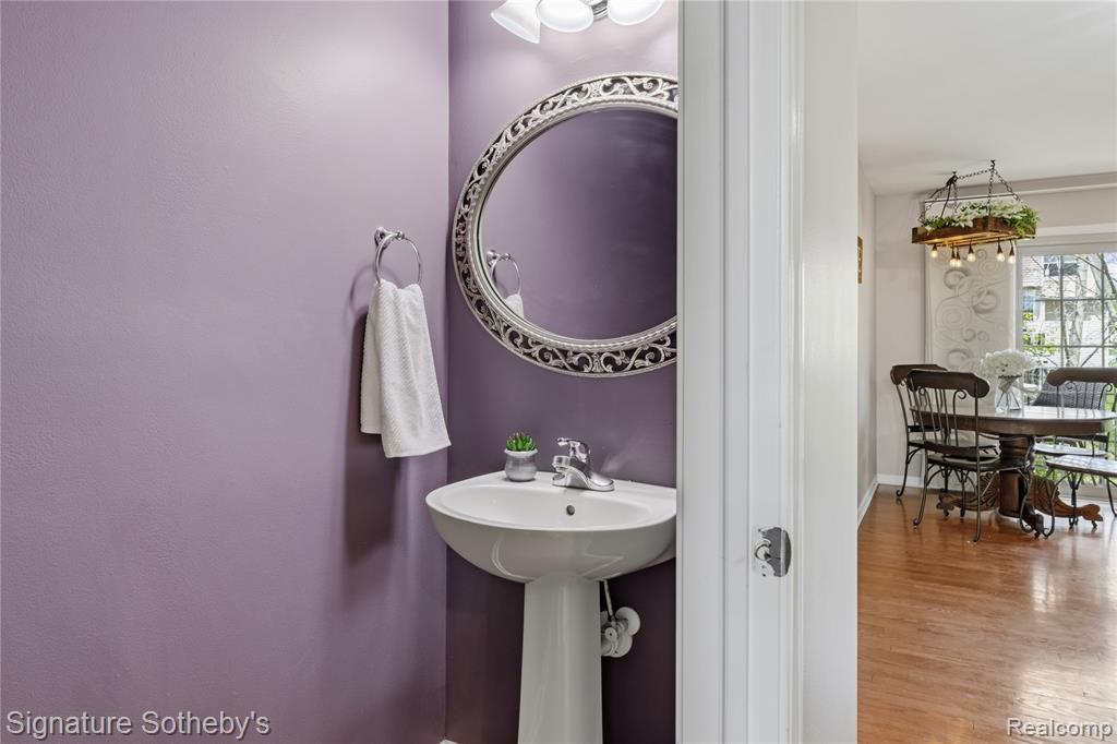 601 Village Lane, Milford, MI 48381 — Photo 20