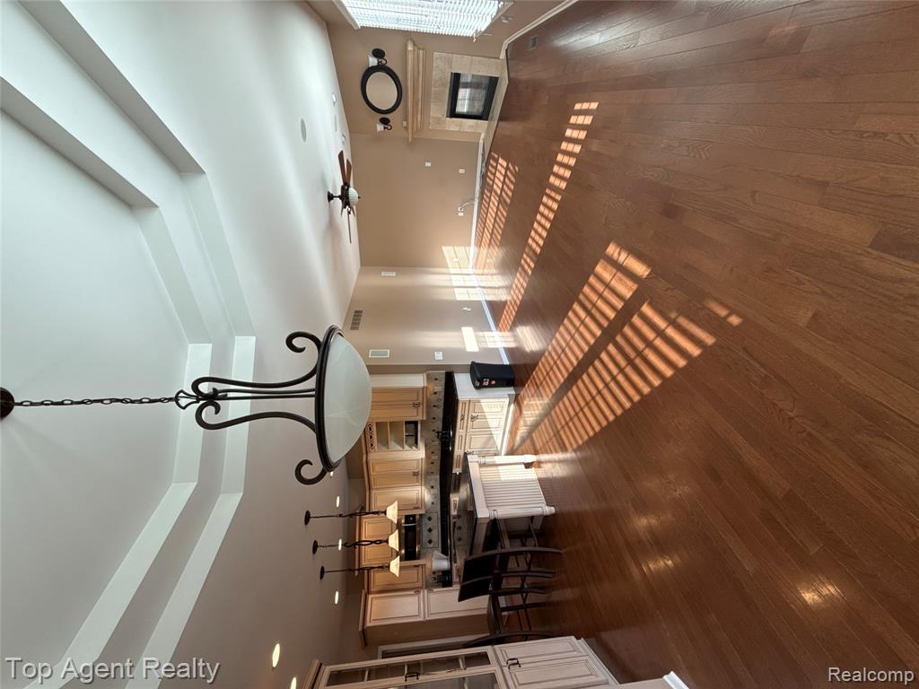 57584 Apple Creek Drive, Washington, MI — Photo 7