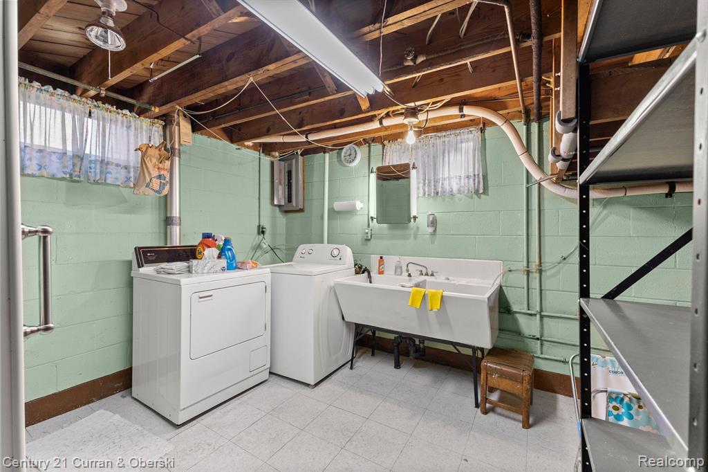 932 N VERNON Street, Dearborn, MI 48128 — Photo 31