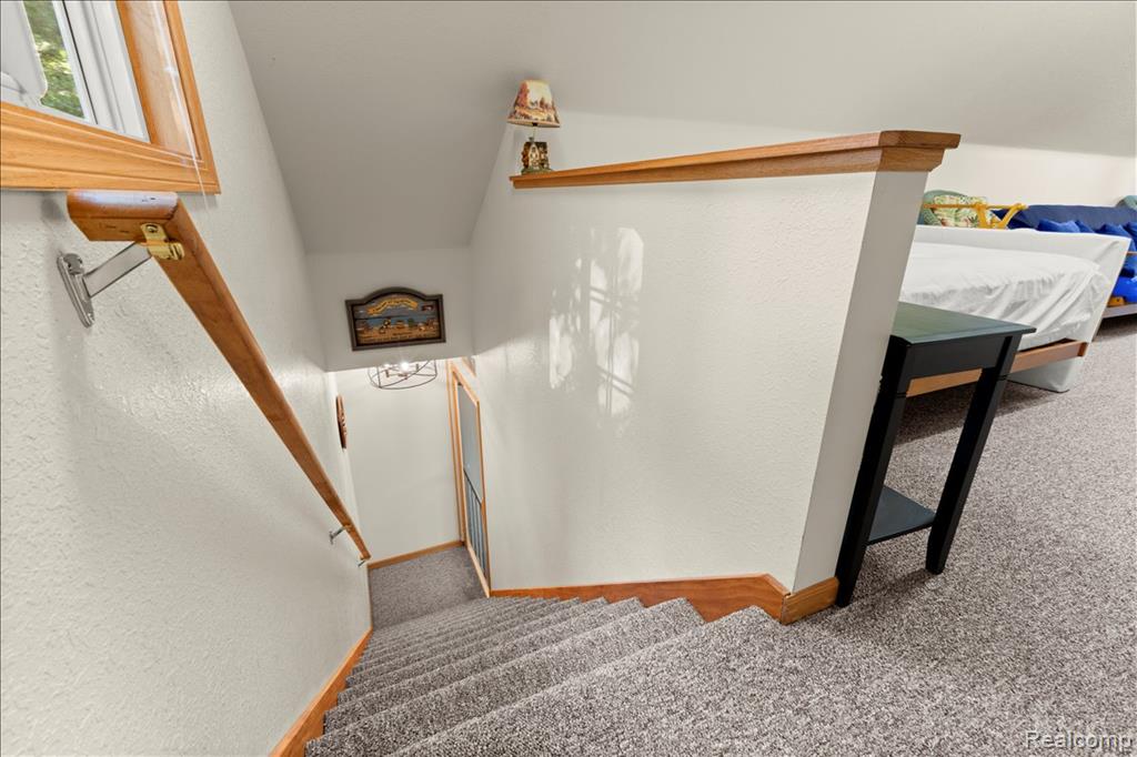 6885 N US Highway 23 E, Oscoda, MI 48750 — Photo 34