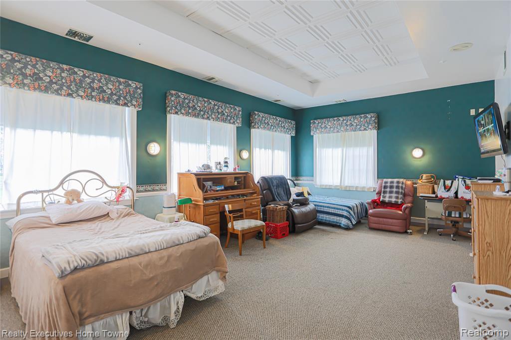 9334 River Road, Algonac, MI, 48001