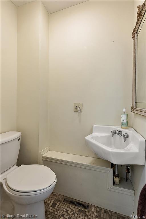 509 Riverview, Lawrence, MI 49064 — Photo 20