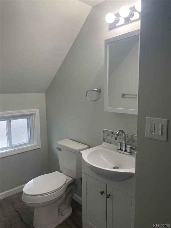 129 Norton Street, Pontiac, MI 48341 — Photo 17