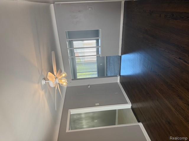 836 Harcourt Road E, Grosse Pointe Park, MI 48230 — Photo 7