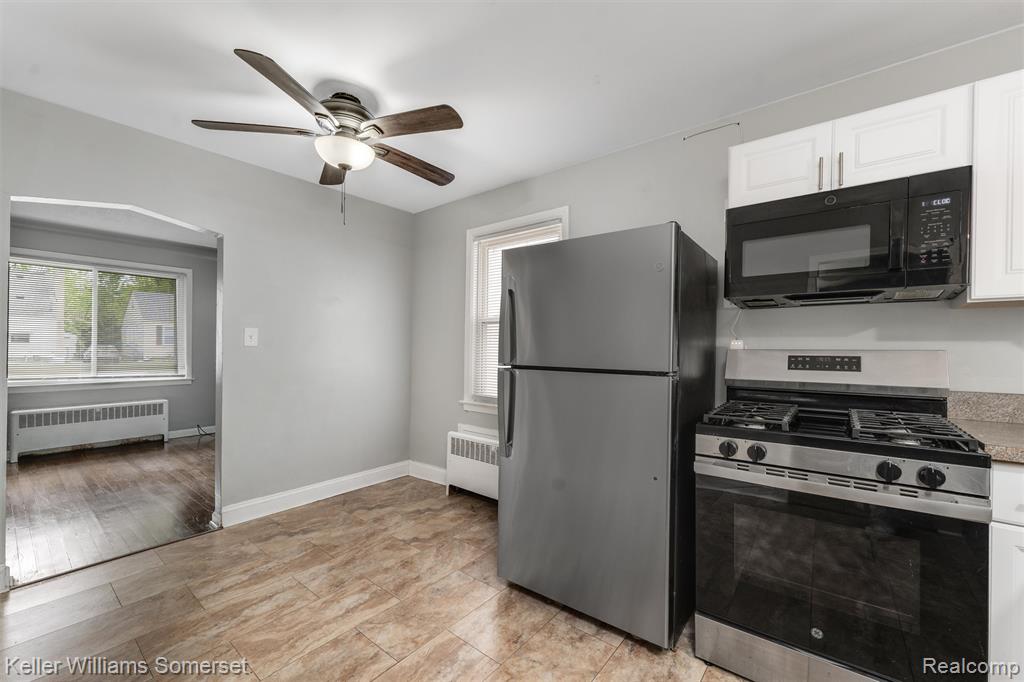 18629 Brady, Redford, MI 48240 — Photo 10