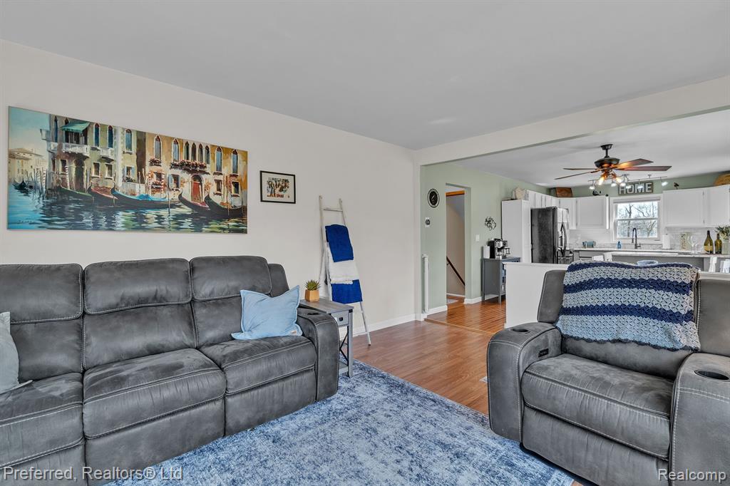 9514 CORNELL Avenue, Clarkston, MI 48348 — Photo 11