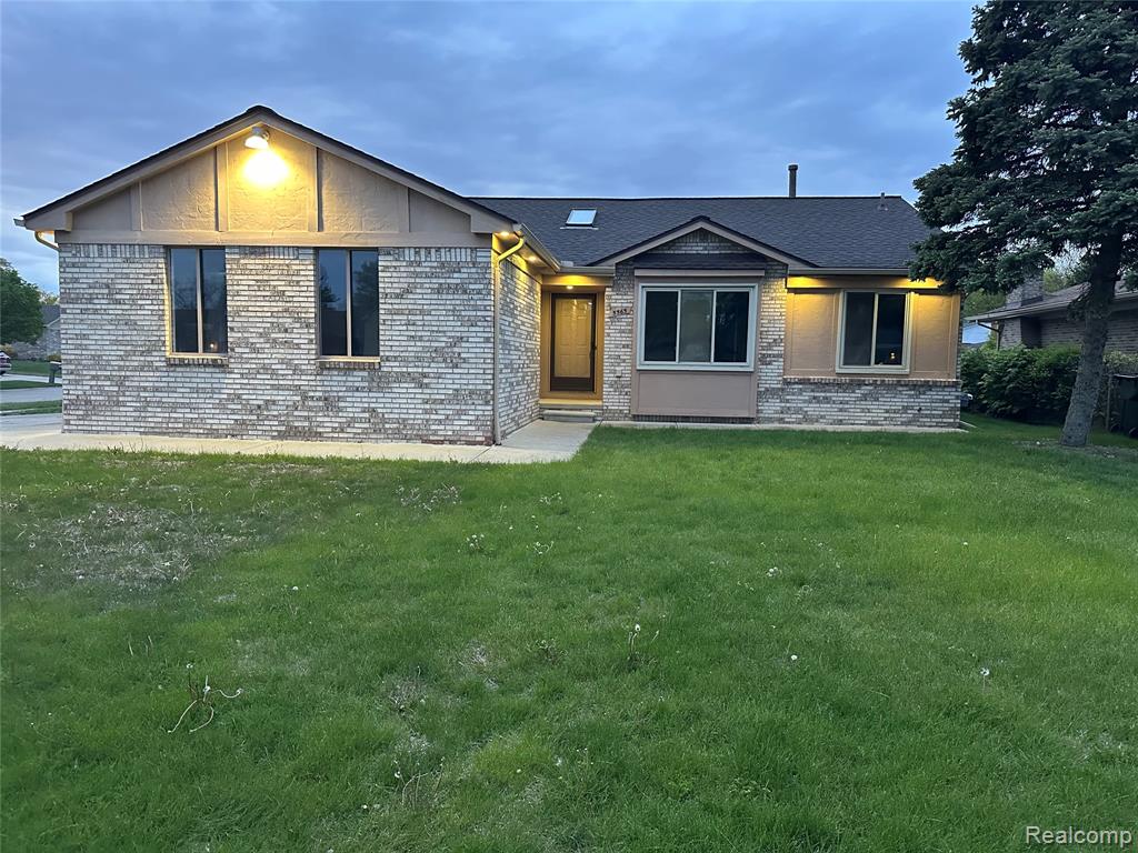 5565 Kebbe Drive, Sterling Heights, MI 48310 — Photo 3