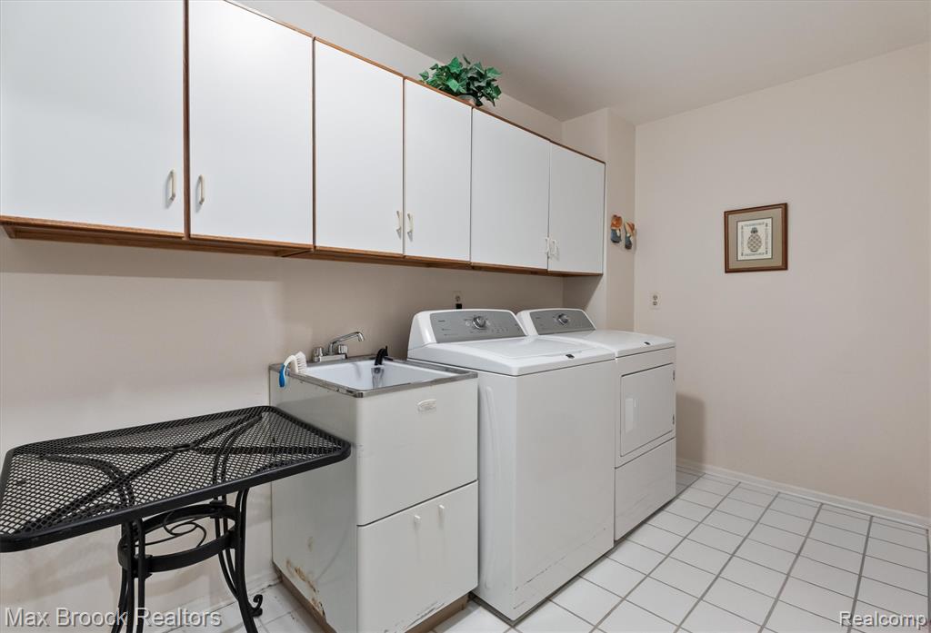19710 W 13 Mile Road, 210, Beverly Hills, MI 48025 — Photo 18