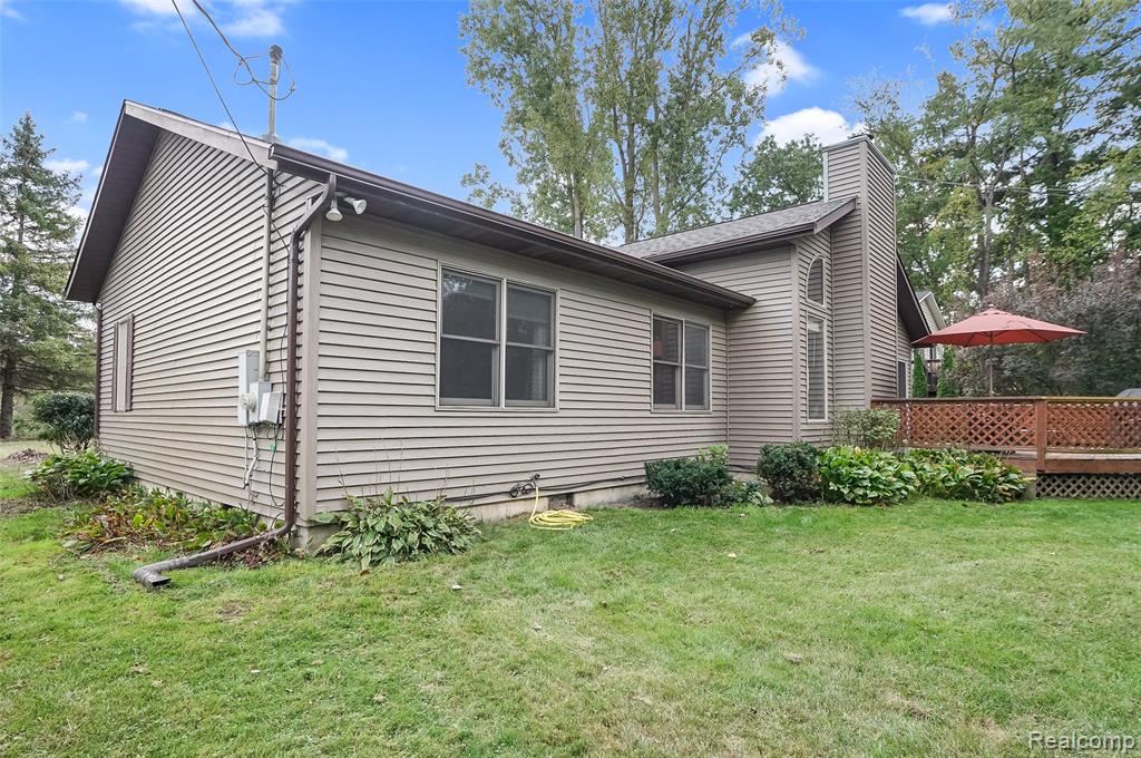 8532 Pettysville Road, Pinckney, MI 48169 — Photo 43