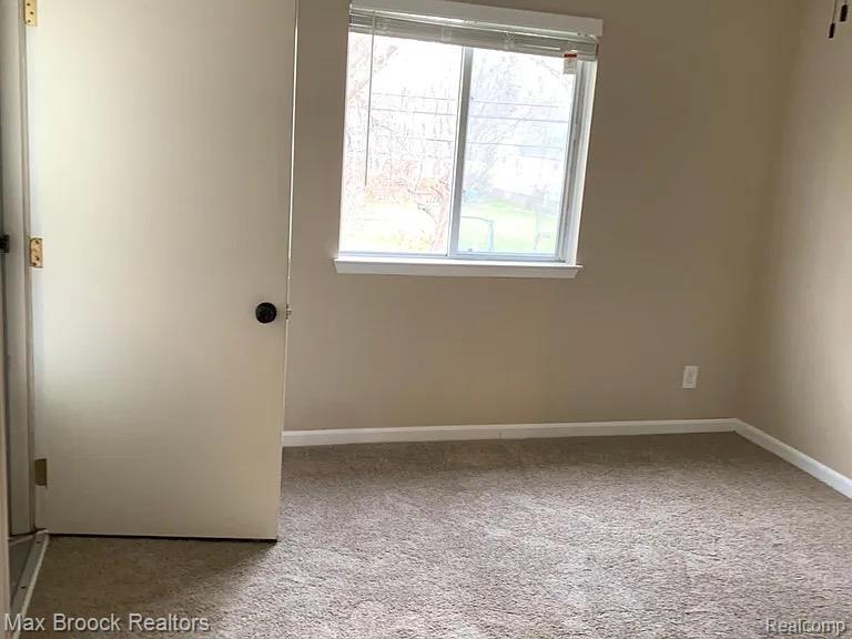 42556 Plymouth Hollow Drive, Plymouth, MI 48170 — Photo 16