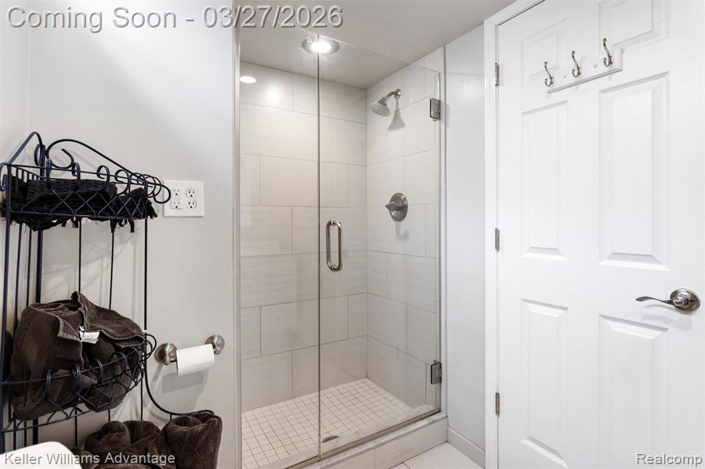 805 Butternut Avenue, Royal Oak, MI 48073 — Photo 22