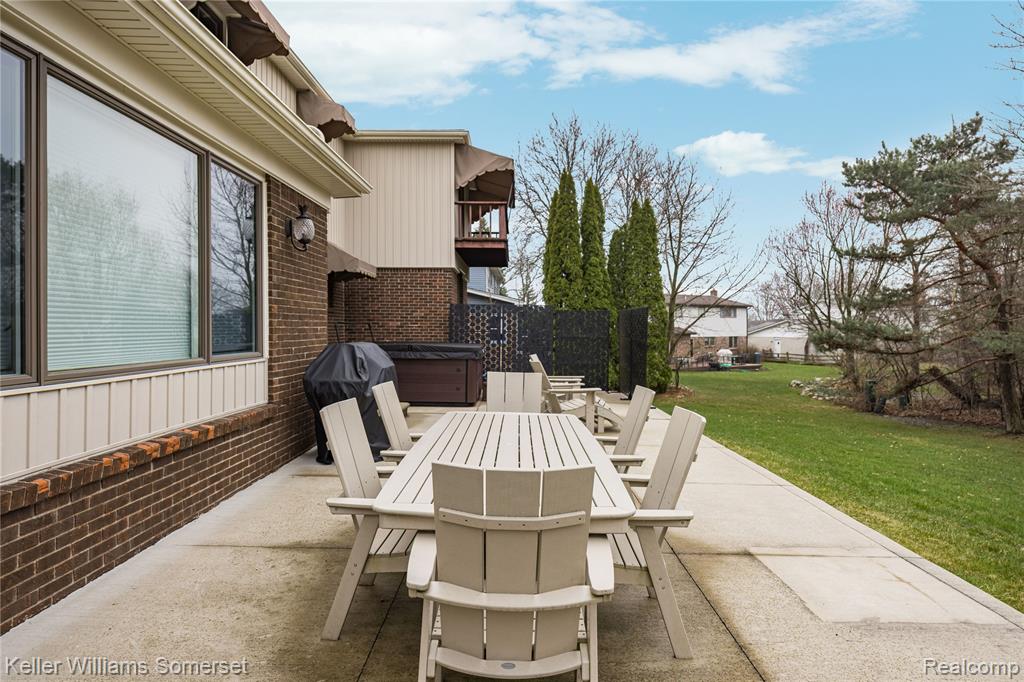 447 Antoinette Drive, Rochester Hills, MI 48309 — Photo 64