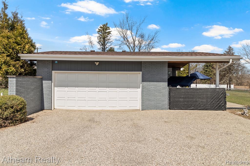 5200 N LUCE Road, Alma, MI 48801 — Photo 4