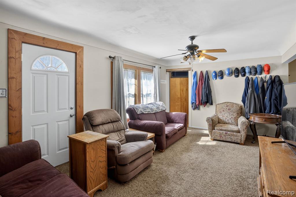 6074 Lennon Road, Swartz Creek, MI 48473 — Photo 7