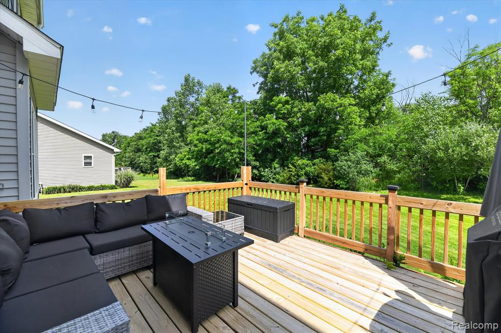 4185 Oak Street, Grand Blanc, MI 48439 — Photo 32