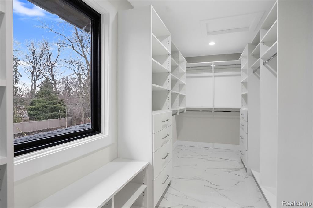 31130 Lahser, Beverly Hills, MI 48025 — Photo 28