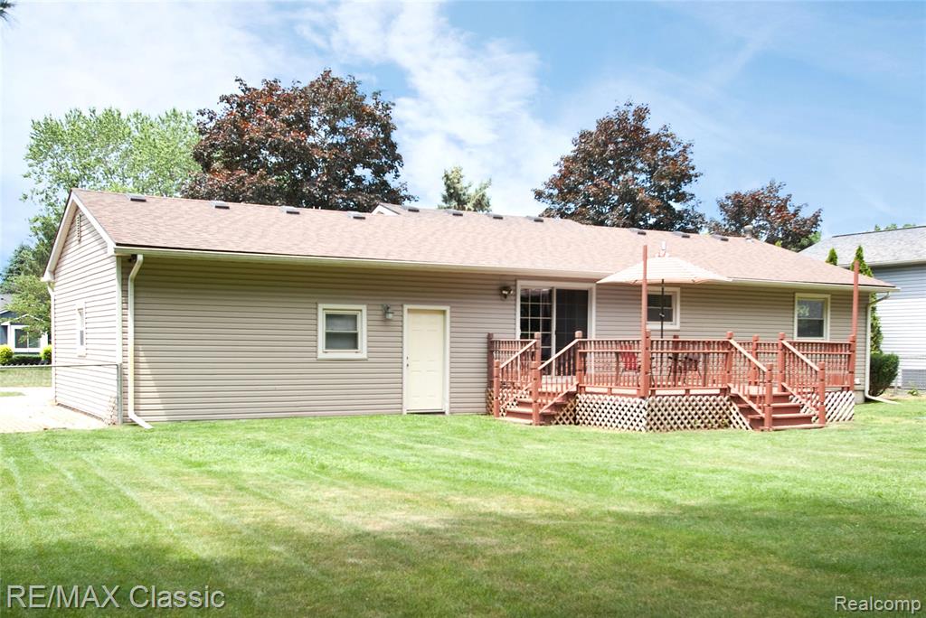 5280 Weston Court, Commerce Twp, MI 48382 — Photo 26