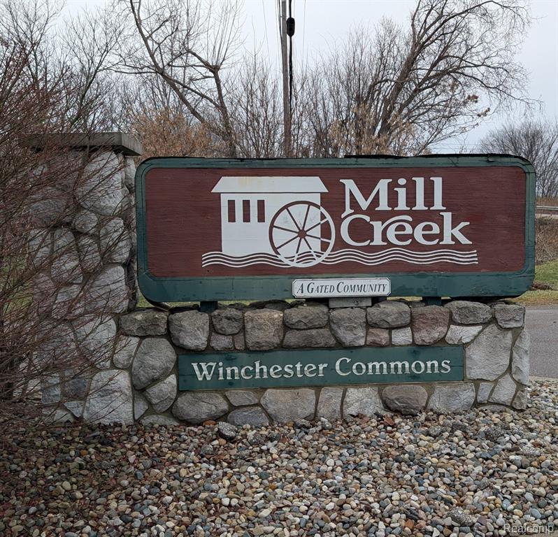 27181 Winchester Street, Brownstown, MI 48183 — Photo 26