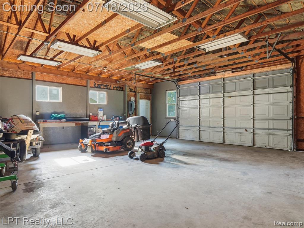 4539 Parker Drive, Howell, MI 48843 — Photo 39